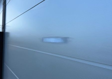 Herstel roldeur RAL 9007 metallic Enkhuizen