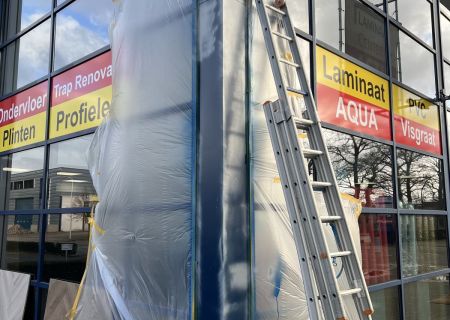 Herstel aluminium gevelschade bij bedrijf in Hengelo
