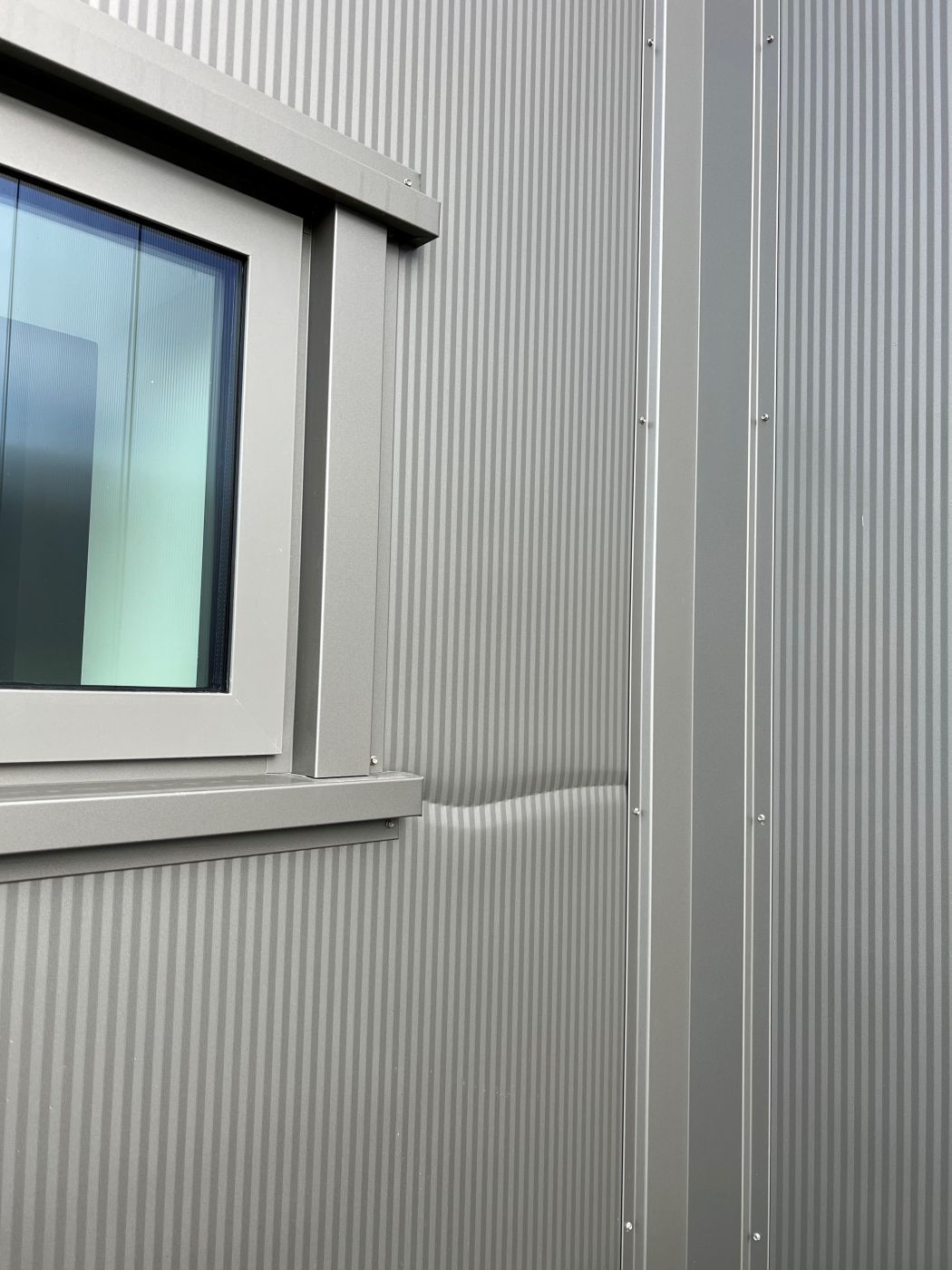 Uw expert in het repareren van metalen daken en gevels!