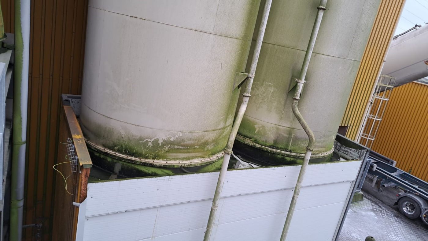 Naadloze waterdichte afwerking bij Agrifirm in Grobbendonk