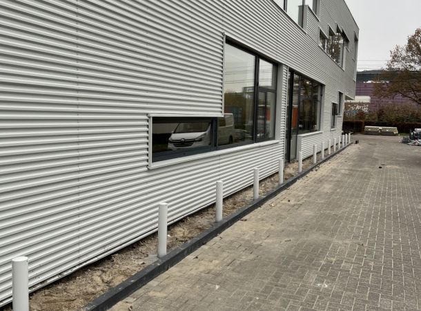 Toren binnenzijde overspoten in RAL 9006 Metallic