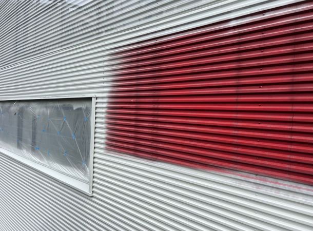 Voortman Coating herstelt toren met roestwerende primer en RAL 9006 Metallic