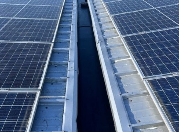 Naadloze Liquid Rubber coating aangebracht op EPDM en staal