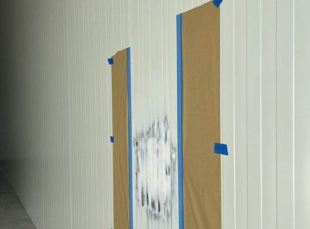 Binnenpanelen hersteld met spuitwerk in RAL 9002