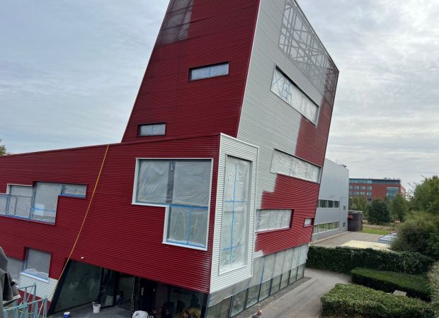Renovatie en schilderwerkzaamheden pand Enschede