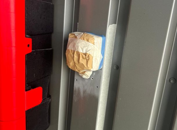 Damwandprofiel weer strak na herstel boorgaten