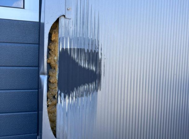 Herstel aanrijdschade sandwichpanelen Tholen