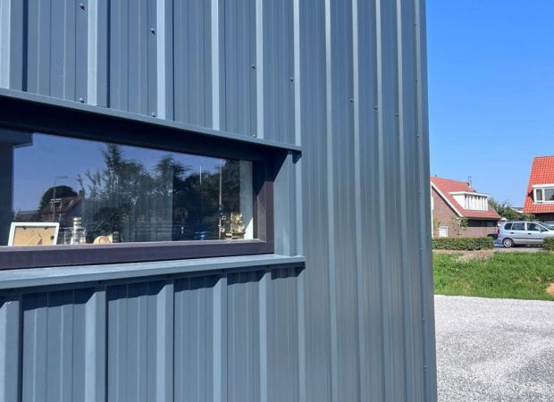 Schadeherstel Falk TR sandwichpanelen Hoofddorp