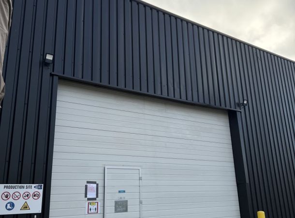 Nieuwe staalconstructie en zetwerk aangebracht door Voortman Coating