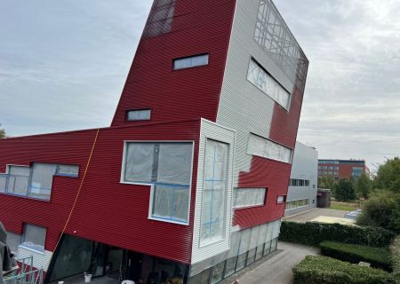 Renovatie en schilderwerkzaamheden pand Enschede